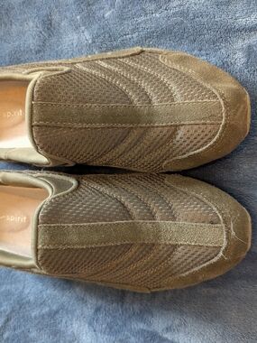 Easy Spirit Olive Brown Slip-On Comfort Shoe